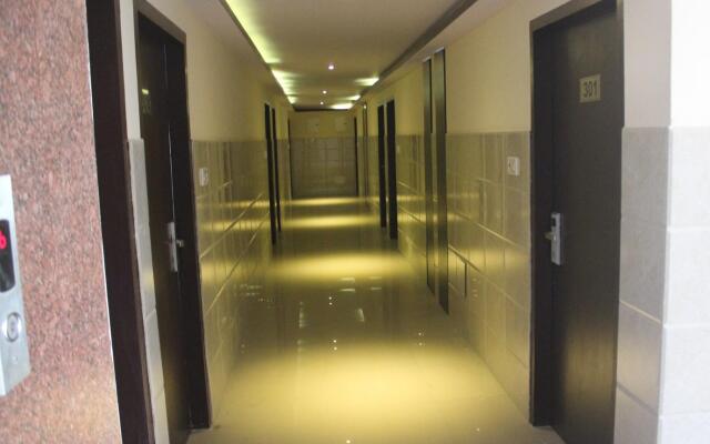 Hotel Savi Regency