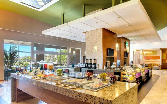Hyatt Place Los Cabos