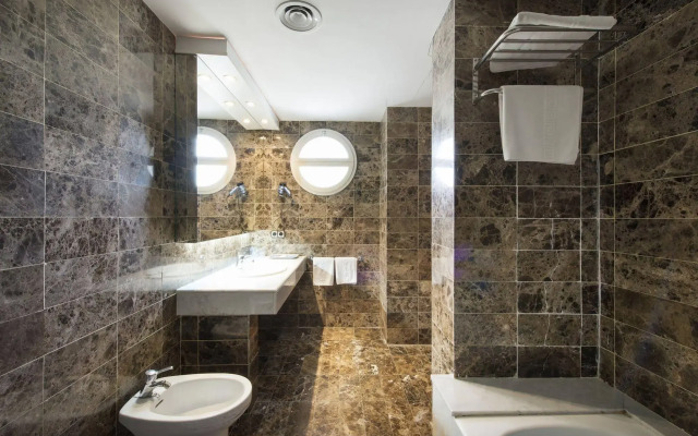 Hotel Mirallac
