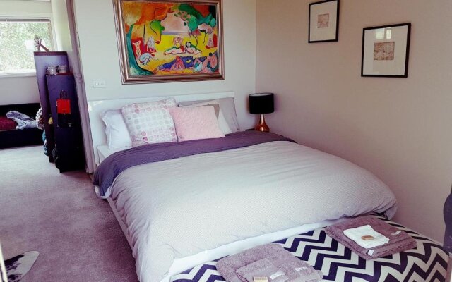 Tamar Sunset River Retreat