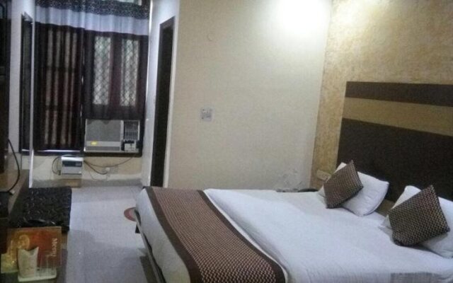 Hotel Dwarkadhish Intercontinental