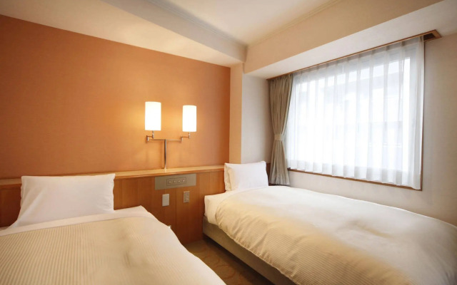 Vessel Inn Ueno Iriya Station