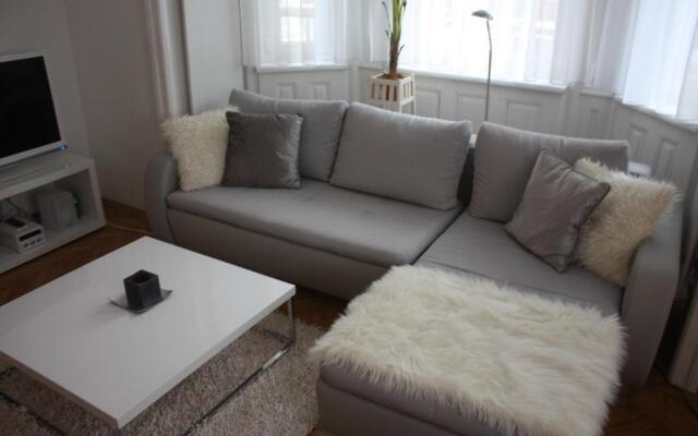 Design Apartment Schnbrunn