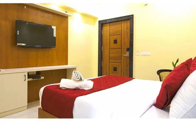 Fabhotel Sb Square