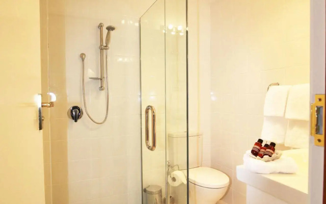 Te Puru Beach Lodge