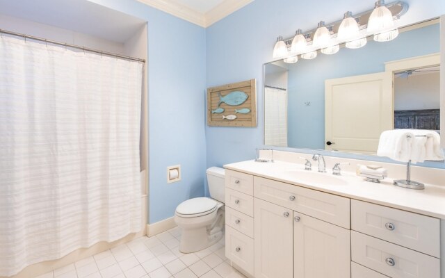 Watercolor - Park District 2-Bedroom Condos by 360 Blue