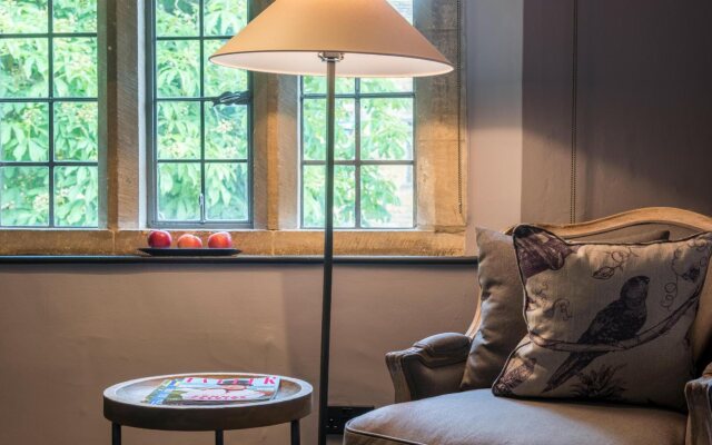 The Lygon Arms - an Iconic Luxury Hotel