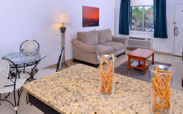 Rodeway Inn Clearwater - Central