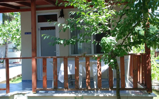 Shila Tatil Koyu