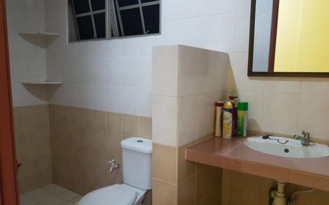 Budget Inn Apartment