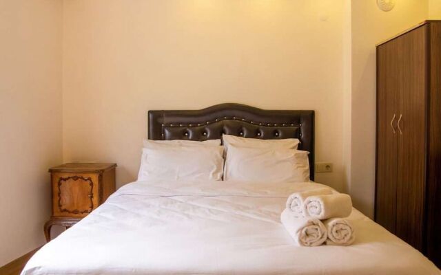 Cozy and Central Flat Near Shore in Karsiyaka