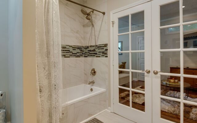 Atlanta Vacation Rental ~ 3 Mi to Downtown!