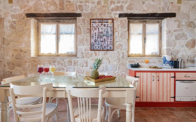 Strofilia Authentic Villas
