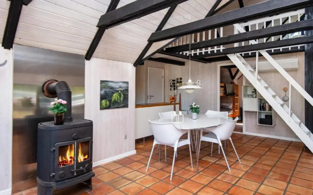 6 person holiday home in R m
