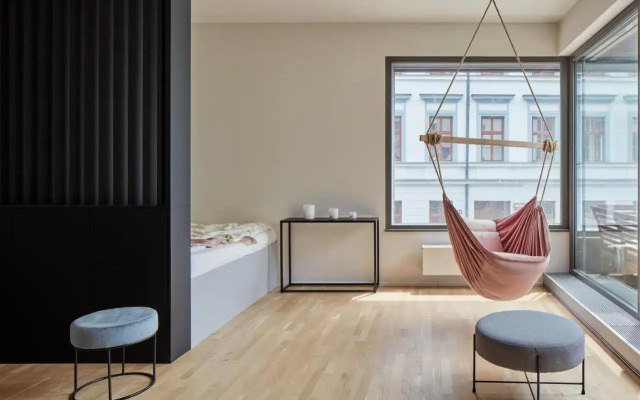 Spacious Studio in Smíchov by Prague Days