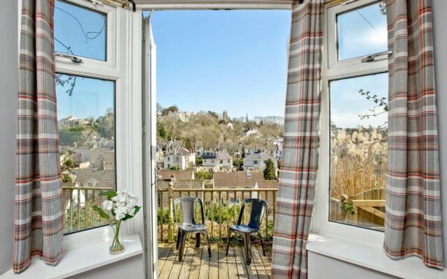 Cottage Hotel