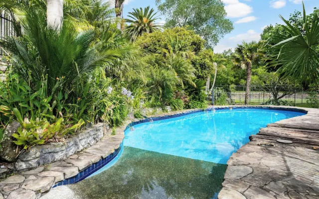 Countryside Zen Estate - Views and Pool