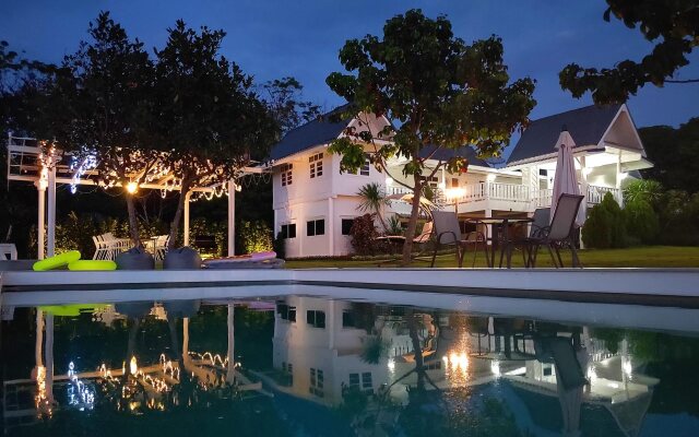 Kirirath Resort