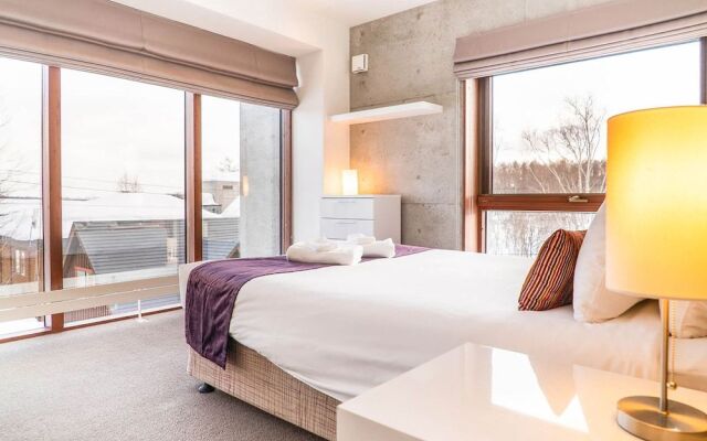 Yuuki Toride Chalet