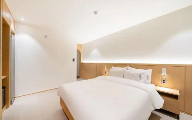 H Avenue Hotel Deokjingu