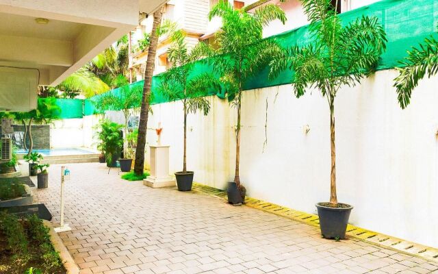 FabHotel The X and Z Calangute