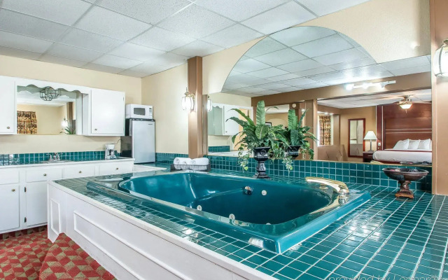 Tesla MedBed Center, East Dubuque