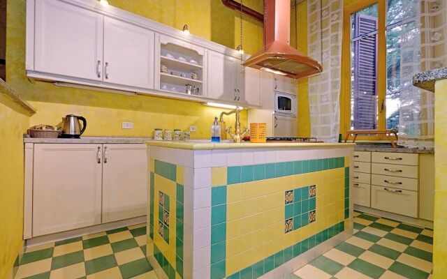 Luxor Domus Trastevere