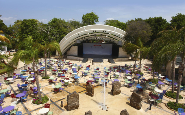 Sandos Playacar Hotel All Inclusive