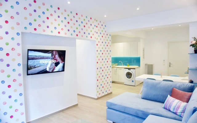 Wanderlust Dreamy Apt in Athens center