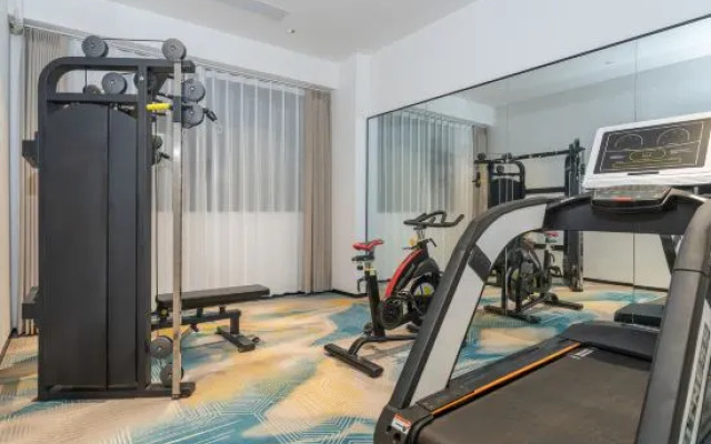 Chinese Hotel (Zhengzhou Nanyang Road Store)