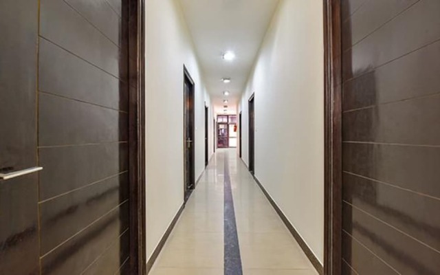 Fabhotel Rushank Residency