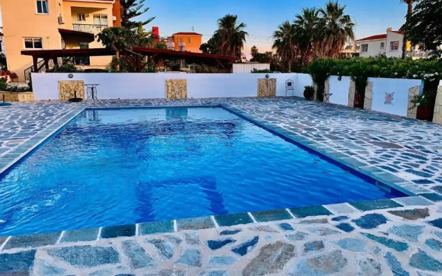 Angela Holiday Apartments