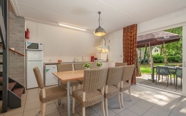 Detached Holiday Home With Dishwasher Near Vrachelse Heide