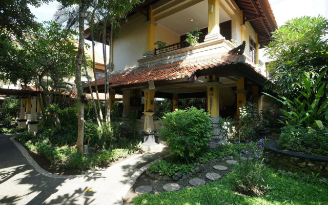 Royal Hotel and Villa Bali