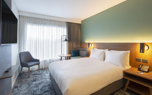 Holiday Inn Express & Suites Queenstown by IHG