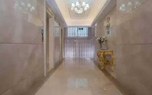 Vienna Hotel (Nanning Anji Wanda 33rd Middle School Subway Station)