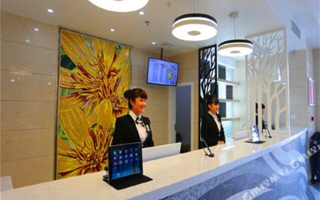 乐客99精品连锁酒店(沙河人民大街店)