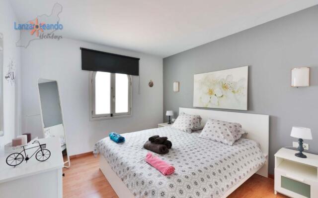 Vivienda Vacacional Black & White - T239