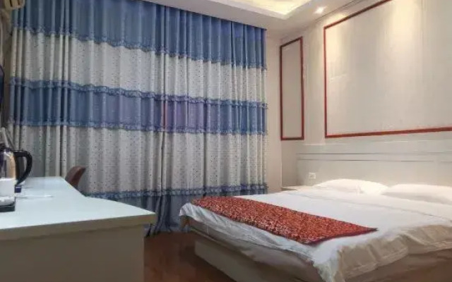 Changshun Jinglong Express Hotel