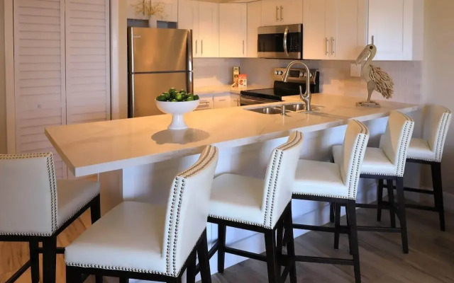 Ocean Pointe Suites at Key Largo