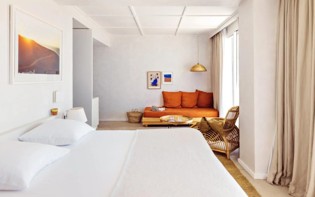 Les Roches Rouges, a Beaumier hotel