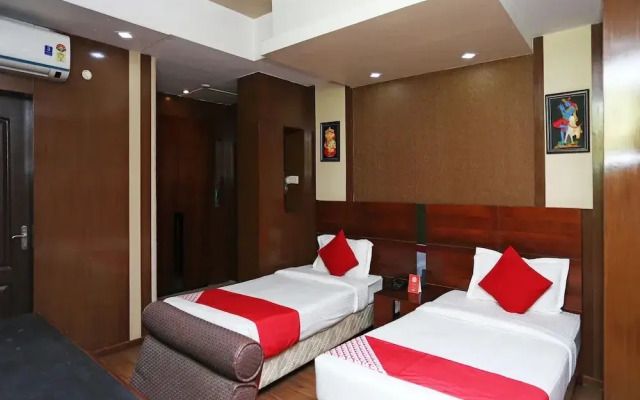 Hotel Ambassador Retreat