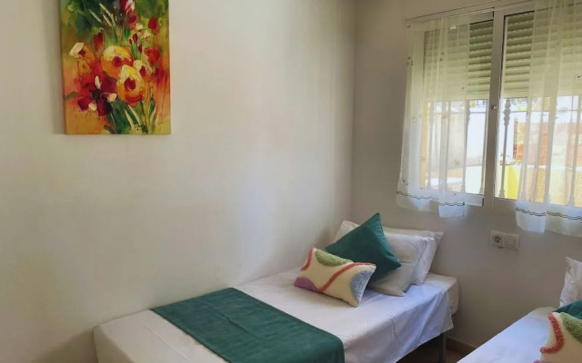 Modern Escape, Shared Pool, Private Terrace