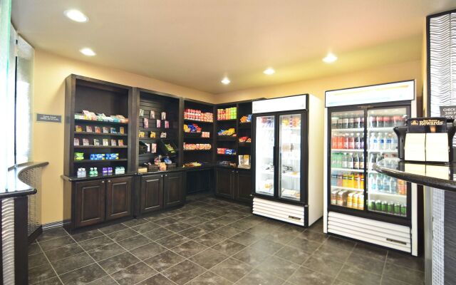 Best Western Premier Crown Chase Inn & Suites