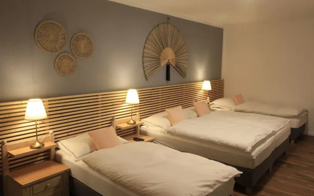 Asia Dreieck Pension Zimmer