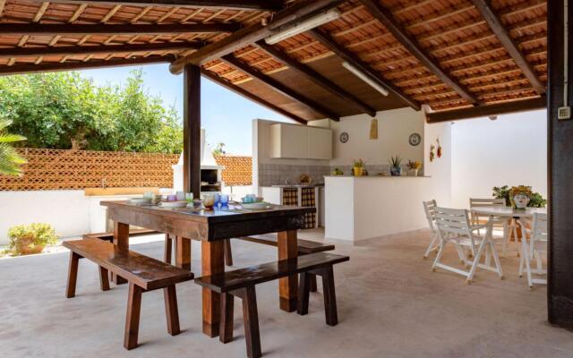 Villa Dema beach at 30 mt-Villa Dema