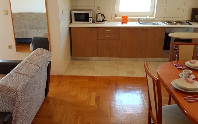 Apartments Dunja Malinska