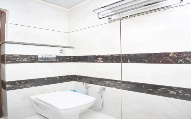 OYO 11034 Hotel JD Plaza