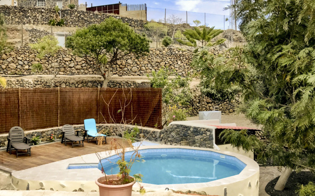 Holiday home in Malpais de Candelaria with swimming pool