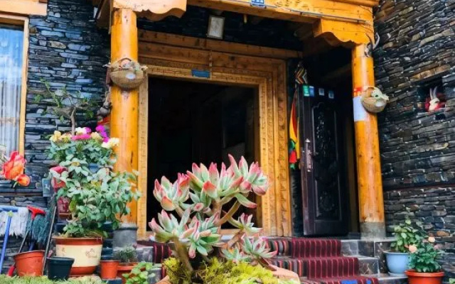 Kangding Bali Herui Hotel – Exterior – Kangding